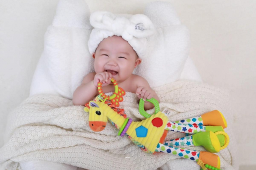 安吉6岁宝宝掉头发正常吗 安吉6岁宝宝掉头发正常吗